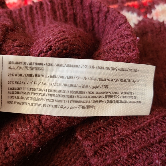 Hollister fair isle wool blend red sweater - Picture 6 of 6